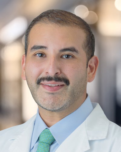 Robert Vasquez MD